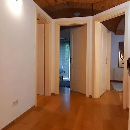 Gemuetliche Familienwohnung Appartamento Lannach