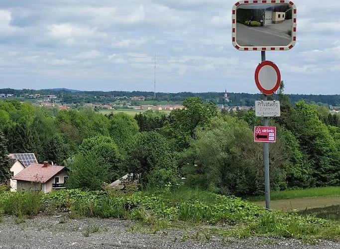 Gemuetliche Familienwohnung Apartman